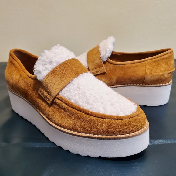 Vince Shoes - NWT$295 Vince Zola Platform Shearling Suede Loafer Slide Sneaker Shoe